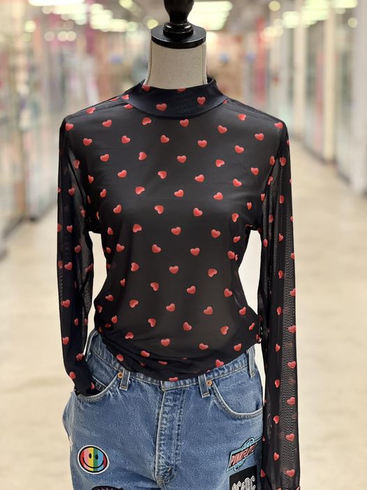 heart mesh top