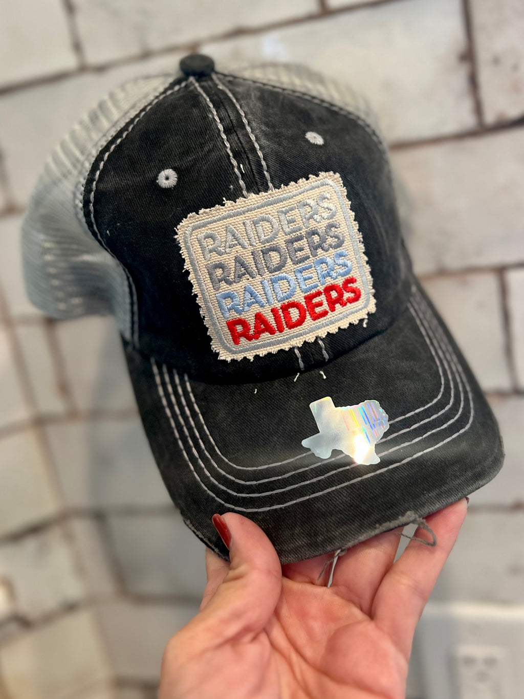 Raiders x4 on Grey Distressed