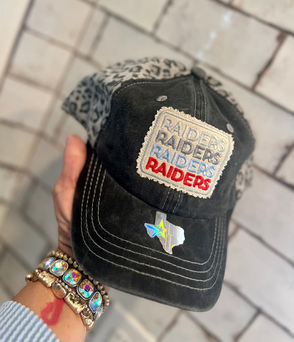 Raiders x4 on Grey/Leopard Cloth